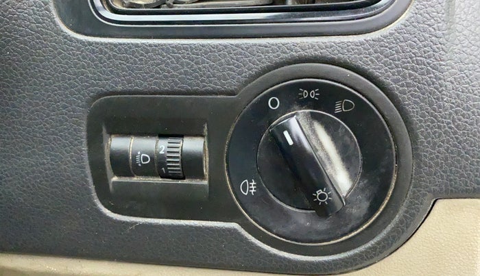 2011 Volkswagen Polo TRENDLINE 1.2L PETROL, Petrol, Manual, 73,338 km, Dashboard - Headlight height adjustment not working