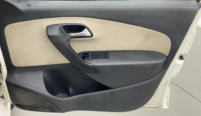 2011 Volkswagen Polo TRENDLINE 1.2L PETROL, Petrol, Manual, 73,338 km, Driver Side Door Panels Control