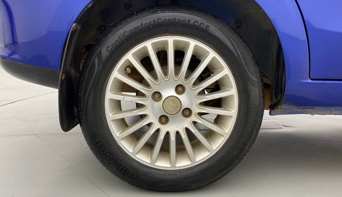 2014 Tata Zest XT QUADRAJET 90PS, Diesel, Manual, 92,293 km, Right Rear Wheel