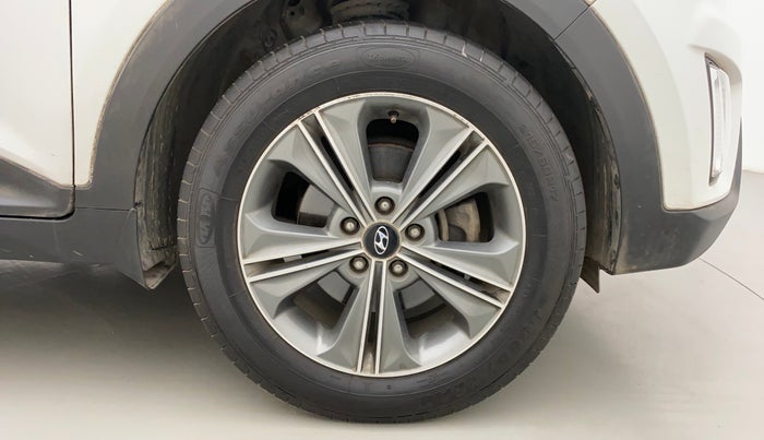 2016 Hyundai Creta SX PLUS AT 1.6 DIESEL, Diesel, Automatic, 72,821 km, Right Front Wheel