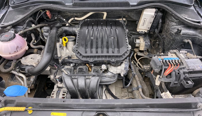 2018 Volkswagen Ameo COMFORTLINE 1.0L, Petrol, Manual, 31,183 km, Open Bonet