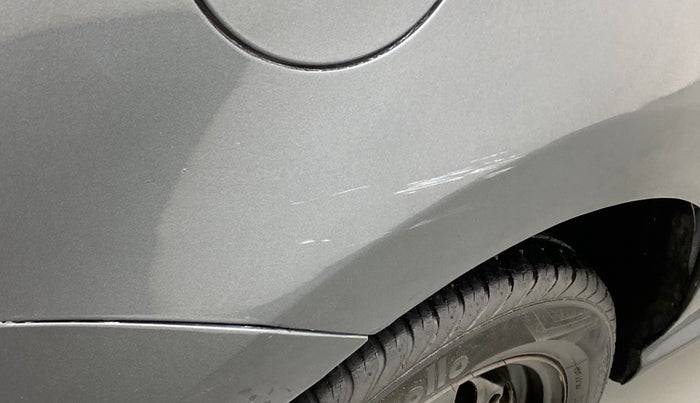 2018 Volkswagen Ameo COMFORTLINE 1.0L, Petrol, Manual, 31,183 km, Right quarter panel - Minor scratches
