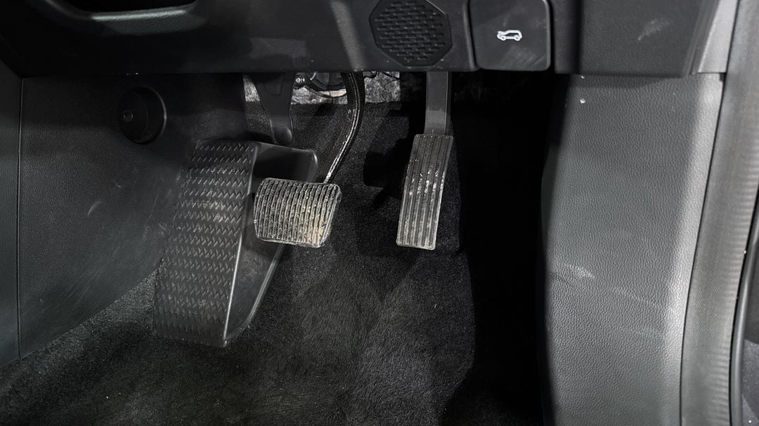 2023 MG Mg4 Excite 51, Automatic, 13038 km, Pedals and Footmat