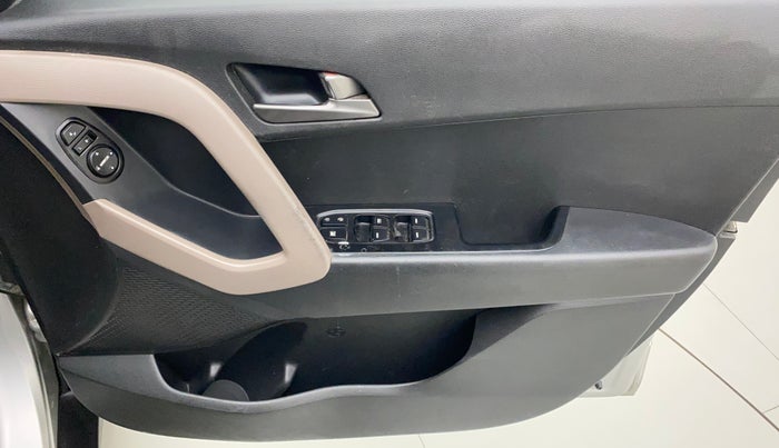 2015 Hyundai Creta SX PLUS 1.6 PETROL, Petrol, Manual, 55,897 km, Driver Side Door Panels Control