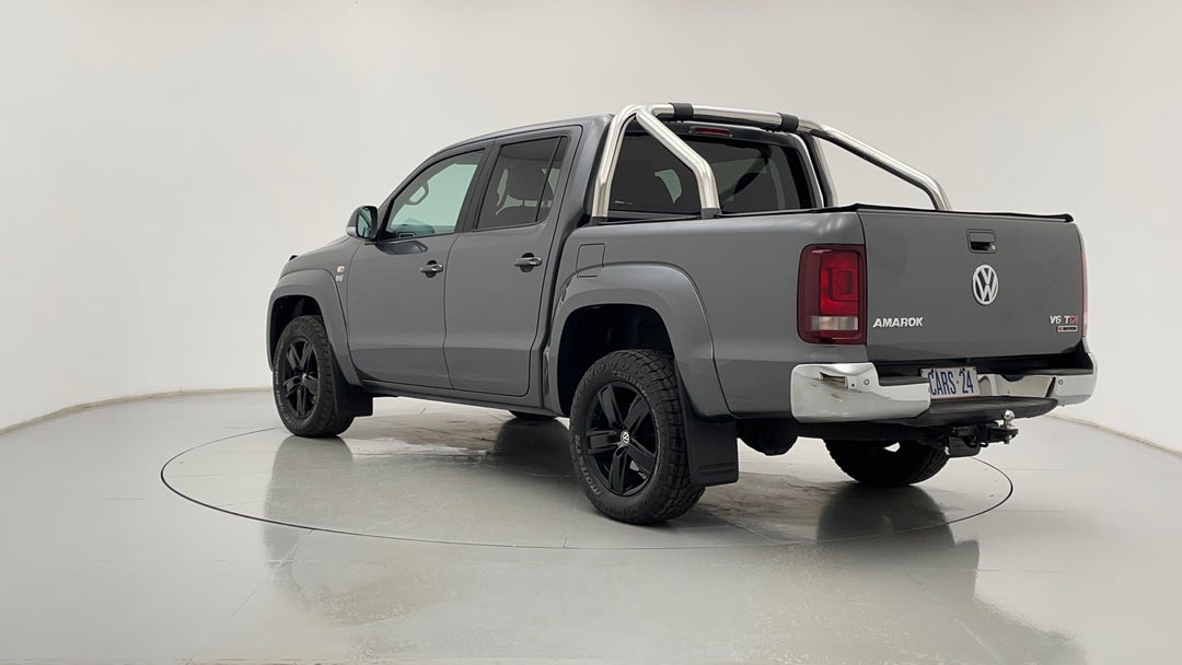 Left Back Diagonal (45- Degree) View