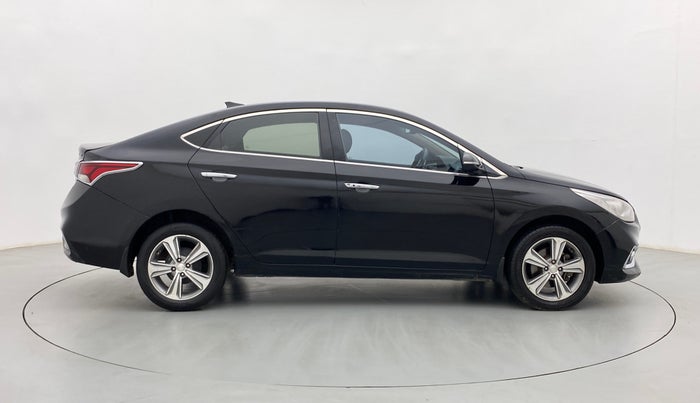 2019 Hyundai Verna 1.6 CRDI SX + AT, Diesel, Automatic, 67,370 km, Right Side View
