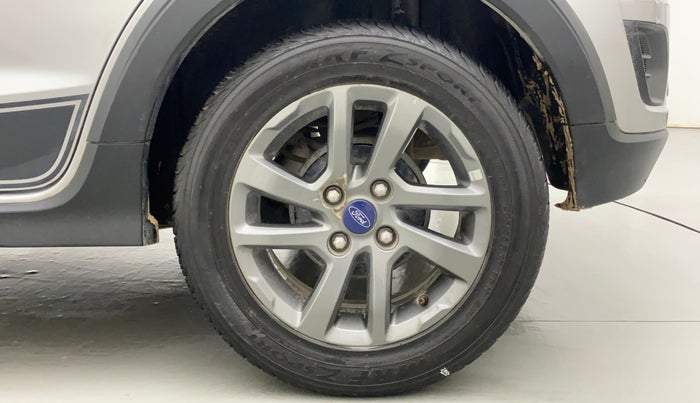 2018 Ford FREESTYLE TITANIUM PLUS 1.5 DIESEL, Diesel, Manual, 86,628 km, Left Rear Wheel