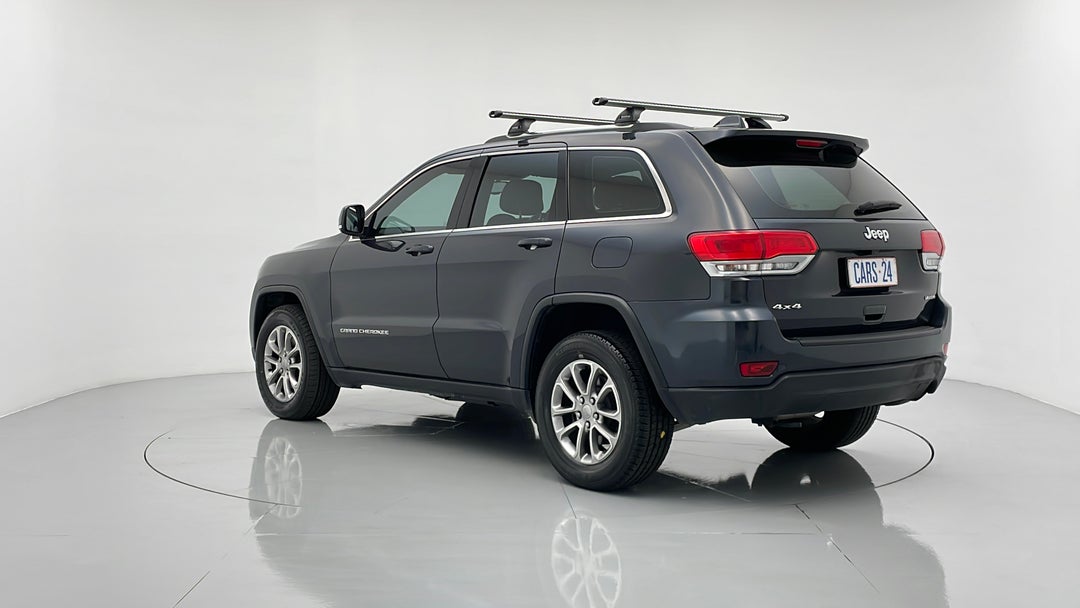 Left Back Diagonal (45- Degree) View