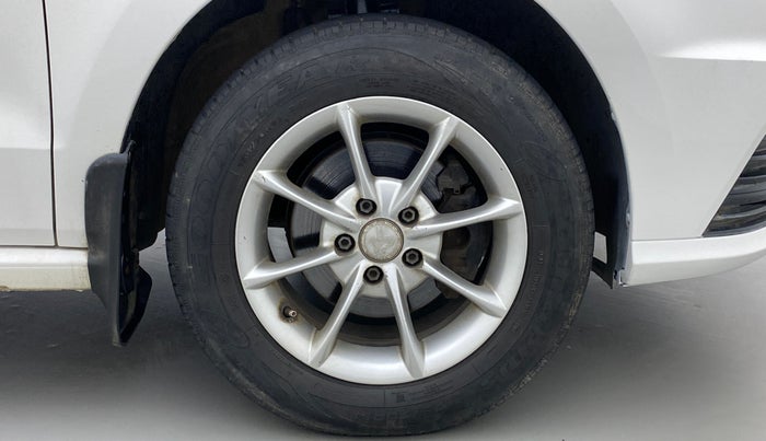 2019 Volkswagen Ameo Trendline 1.0, Petrol, Manual, 64,258 km, Right Front Wheel