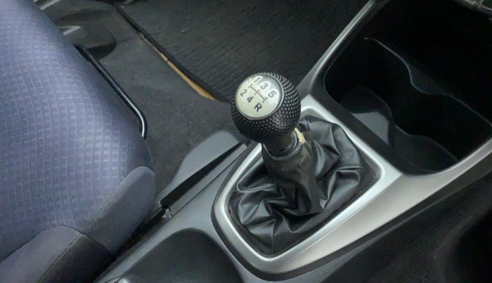2012 Honda City CORPORATE MT, Petrol, Manual, 48,782 km, Gear lever - Boot cover slightly torn