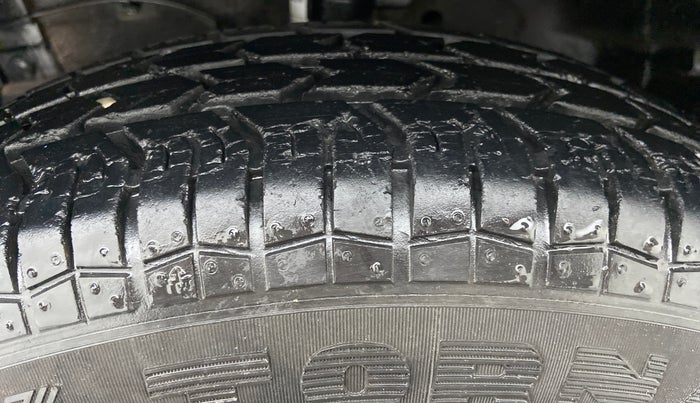 2015 Maruti Swift Dzire VDI ABS, Diesel, Manual, 17,558 km, Left Front Tyre Tread