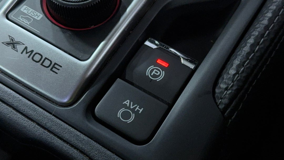 2024 Subaru Forester 2.5i (awd), Automatic, 31895 km, Handbrake