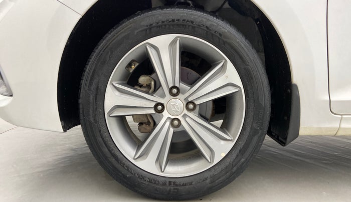 2019 Hyundai Verna 1.6 SX VTVT AT (O), Petrol, Automatic, 41,374 km, Left Front Wheel