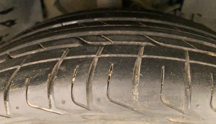 2021 Tata NEXON XMA PETROL, Petrol, Automatic, 14,244 km, Right Front Tyre Tread
