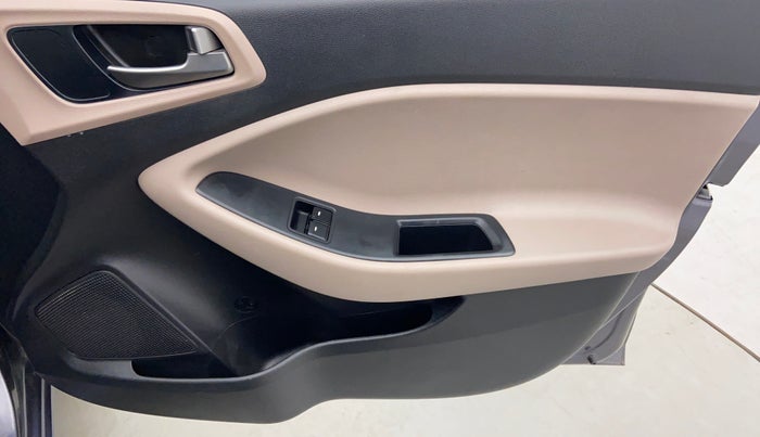 2017 Hyundai Elite i20 ERA 1.2, Petrol, Manual, 11,371 km, Driver Side Door Panels Controls