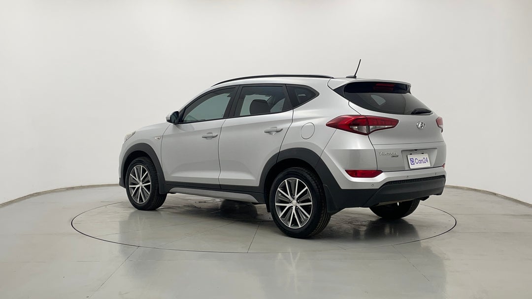 Left Back Diagonal (45- Degree) View