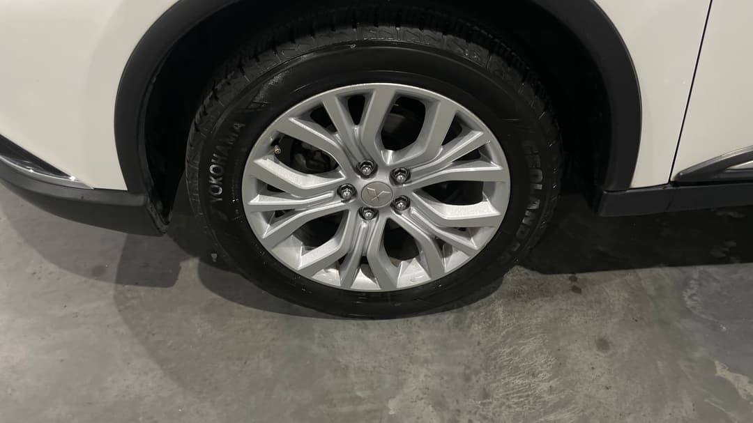 2021 Mitsubishi Outlander Es 7 Seat (2WD), Automatic, 96241 km, Left Front Wheel