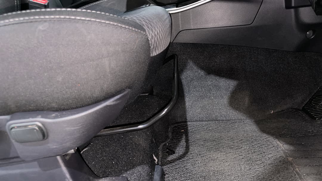 2021 Mitsubishi Outlander Es 7 Seat (2WD), Automatic, 96241 km, Drivers Side Adjustment Panel