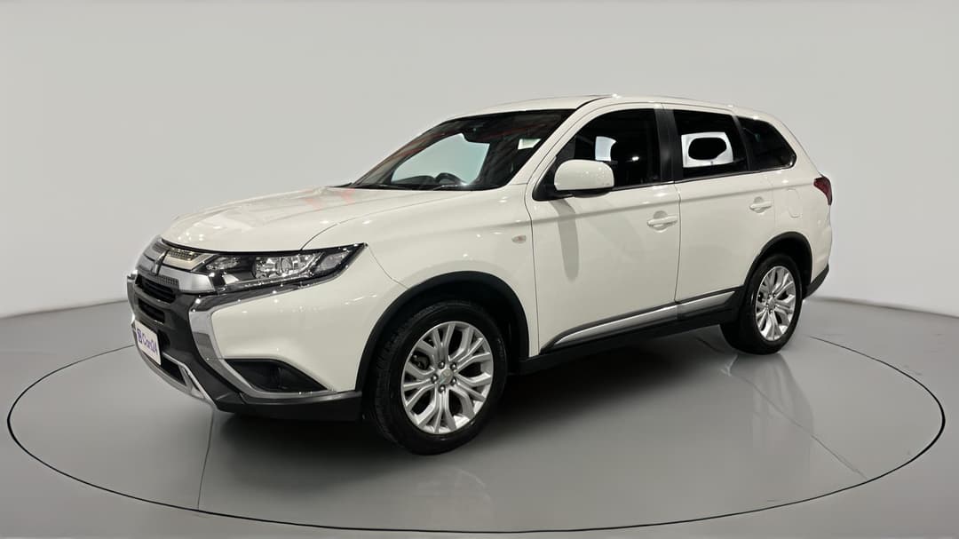 2021 Mitsubishi Outlander Es 7 Seat (2WD), Automatic, 96241 km, Left Front Diagonal (45- Degree) View