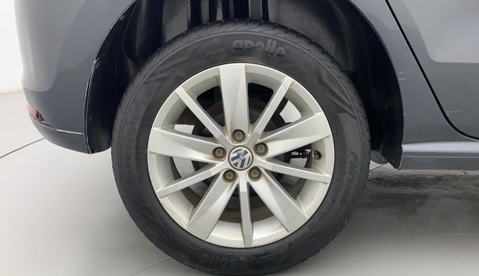 2014 Volkswagen Polo HIGHLINE1.2L, Petrol, Manual, 49,905 km, Right Rear Wheel