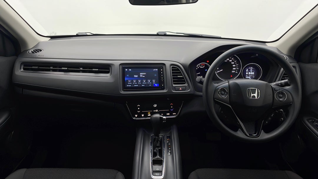2021 Honda HR-V Vti, Automatic, 26621 km, Dashboard View