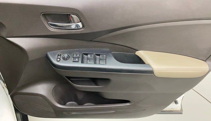 2017 Honda CRV 2.0L I-VTEC 2WD AT, Petrol, Automatic, 58,106 km, Driver Side Door Panels Control