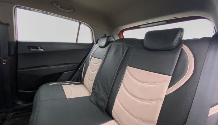2015 Hyundai Creta 1.6 SX CRDI, Diesel, Manual, 1,10,835 km, Right Side Door Cabin View