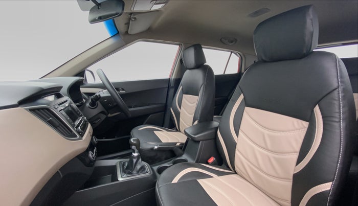 2015 Hyundai Creta 1.6 SX CRDI, Diesel, Manual, 1,10,835 km, Right Side Front Door Cabin View