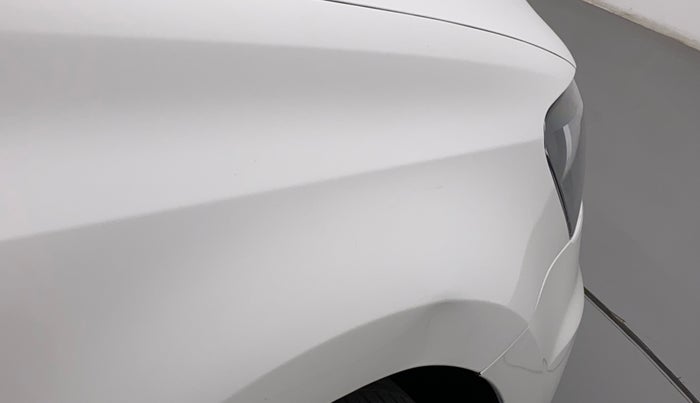 2020 Volkswagen Polo COMFORTLINE PLUS 1.0L MPI, Petrol, Manual, 17,151 km, Right fender - Slightly dented