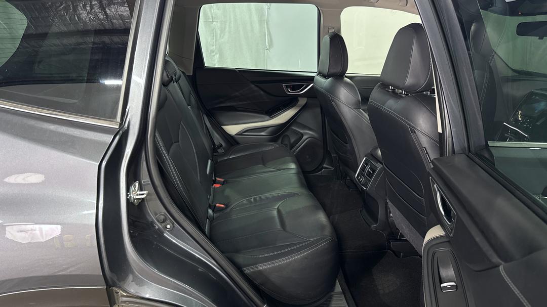 2022 Subaru Forester 2.5i-s (AWD), Automatic, 45335 km, Right Side Rear Door Cabin View