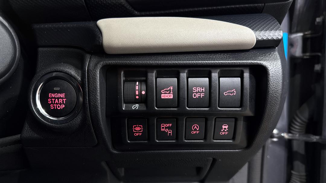 2022 Subaru Forester 2.5i-s (AWD), Automatic, 45335 km, Utility Switches/Buttons