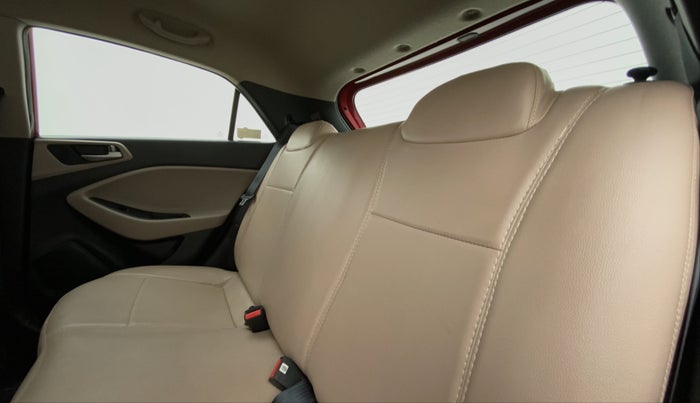 2018 Hyundai Elite i20 SPORTZ 1.2, Petrol, Manual, 13,742 km, Right Side Rear Door Cabin