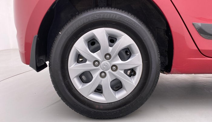 2018 Hyundai Elite i20 SPORTZ 1.2, Petrol, Manual, 13,742 km, Right Rear Wheel