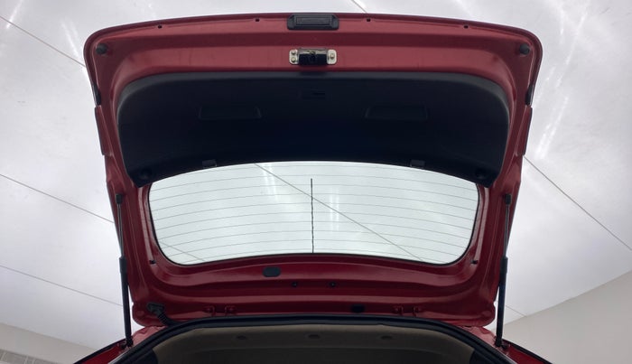 2018 Hyundai Elite i20 SPORTZ 1.2, Petrol, Manual, 13,742 km, Boot Door Open