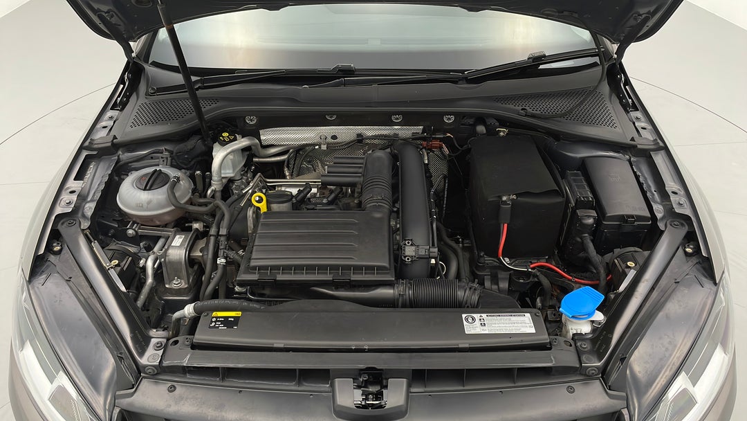 Open Bonnet (Engine)