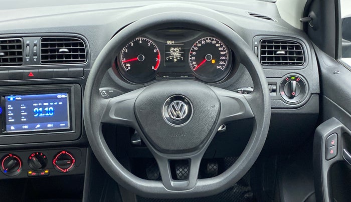 2018 Volkswagen Polo Trendline 1.0 L Petrol, Petrol, Manual, 47,415 km, Steering Wheel Close Up