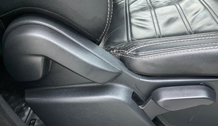 2018 Ford Ecosport 1.5 TITANIUM PLUS TI VCT AT, Petrol, Automatic, 74,401 km, Driver Side Adjustment Panel