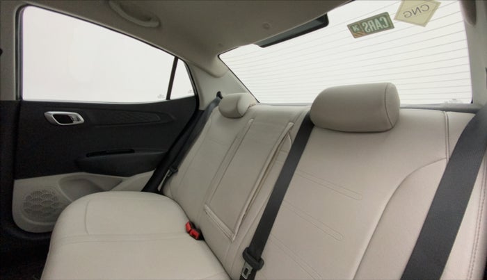 2023 Hyundai AURA SX 1.2 CNG, CNG, Manual, 5,674 km, Right Side Rear Door Cabin