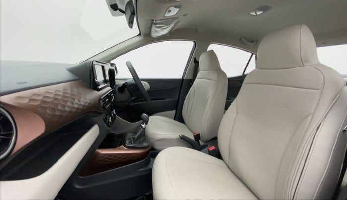 2023 Hyundai AURA SX 1.2 CNG, CNG, Manual, 5,674 km, Right Side Front Door Cabin