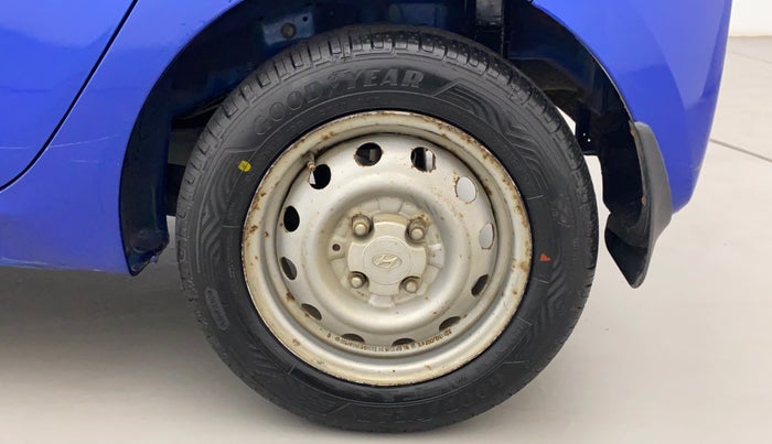2018 Hyundai Eon ERA +, Petrol, Manual, 38,232 km, Left Rear Wheel