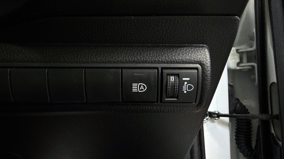 2024 Toyota Corolla Ascent Sport, Automatic, 48144 km, Utility Switches/Buttons