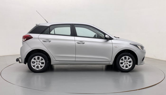 2016 Hyundai Elite i20 MAGNA 1.2, Petrol, Manual, 73,799 km, Right Side View