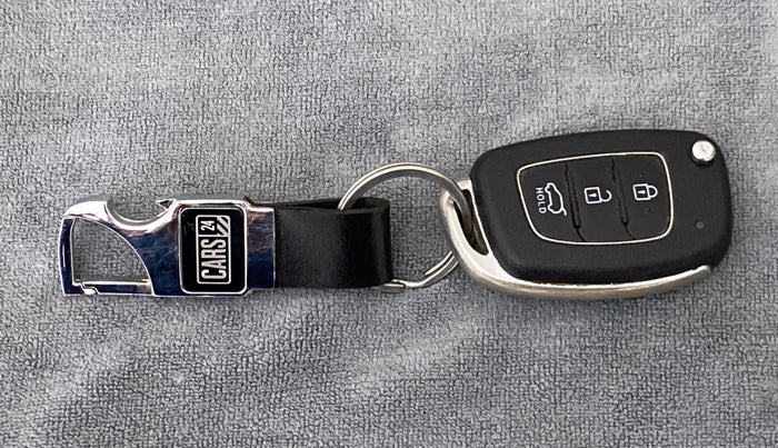 2016 Hyundai Elite i20 MAGNA 1.2, Petrol, Manual, 73,799 km, Key Close Up