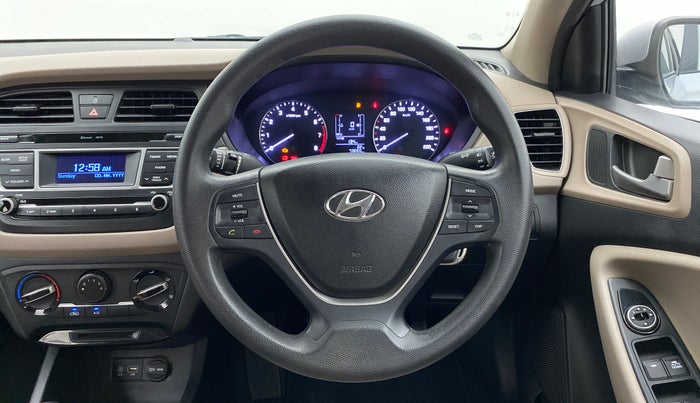 2016 Hyundai Elite i20 MAGNA 1.2, Petrol, Manual, 73,799 km, Steering Wheel Close Up