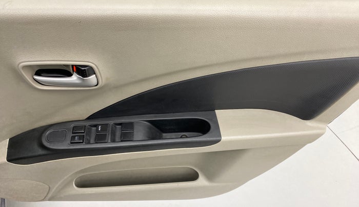 2014 Maruti Celerio VXI d, Petrol, Manual, 46,252 km, Driver Side Door Panels Control