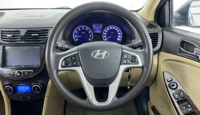 2013 Hyundai Verna FLUIDIC 1.6 SX VTVT, Petrol, Manual, 28,757 km, Steering Wheel Close Up