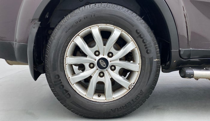 2015 Mahindra XUV500 W10 FWD, Diesel, Manual, 44,065 km, Right Rear Wheel