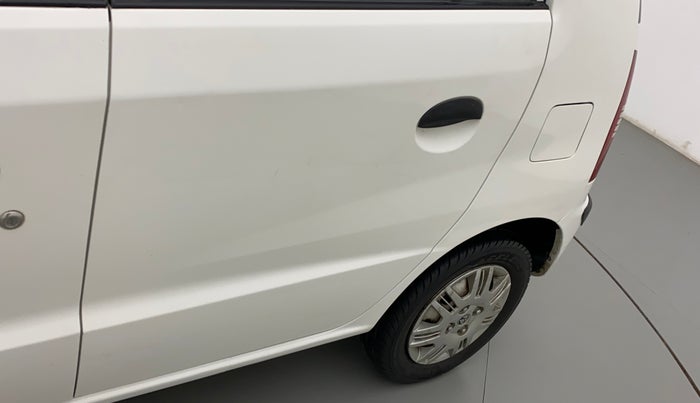 2014 Hyundai Santro Xing GL PLUS, Petrol, Manual, 39,876 km, Rear left door - Slightly dented