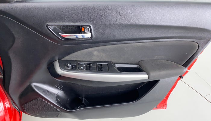 2018 Maruti Swift ZXI+, CNG, Manual, 50,188 km, Driver Side Door Panels Control