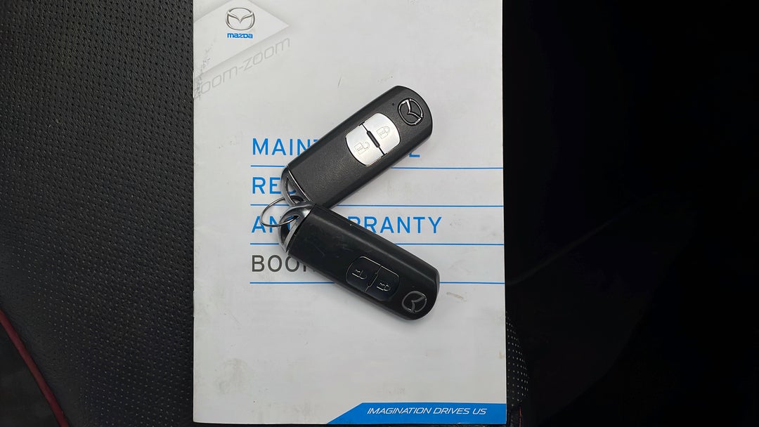 2015 Mazda CX-3 Akari (fwd), Automatic, 111719 km, Key Close-up